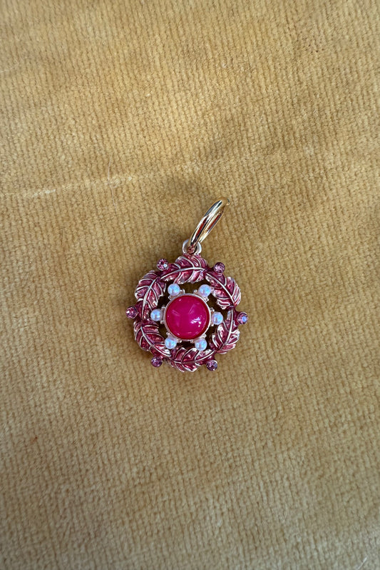 the Autumn Ivy pendant