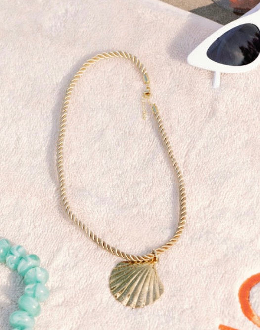 the Folly necklace