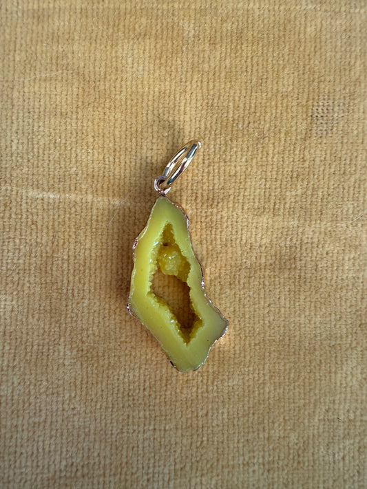 Chartreuse Agate pendant