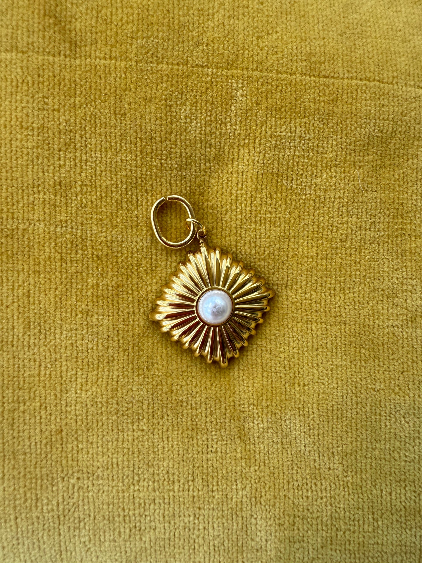 the Cable Pearl