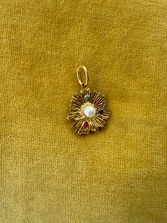 the Pearl Flower
