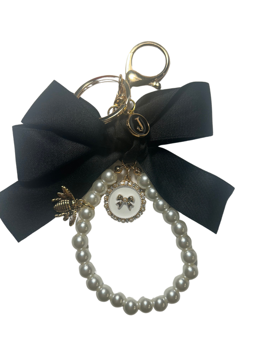 the Bow bag charm [black]